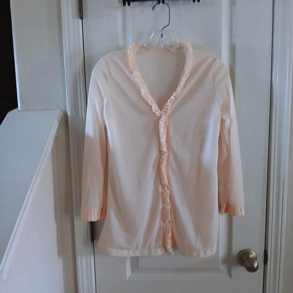 Vintage 60s 70s Formfit Rogers Peach Sheer Snap Cardigan Bed Jacket Ruffle Trim